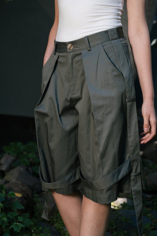Bermudas Olive