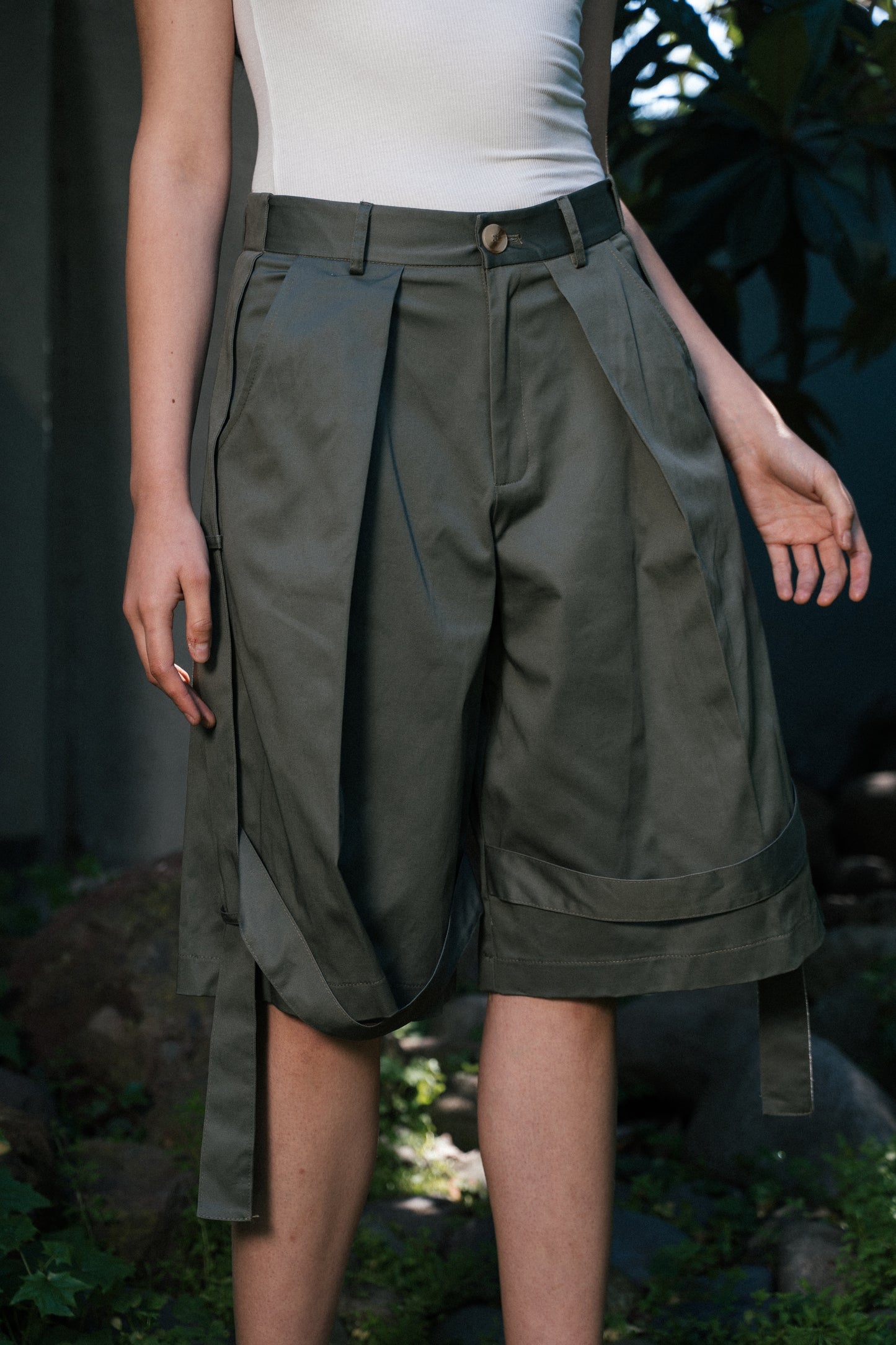 Bermudas Olive